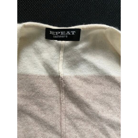 Repeat Cashmere Cardigan/shawl - Picture 2 of 2